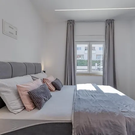 Cintya Casa de hóspedes Poreč